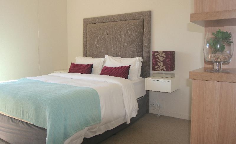 هتل The Residences At Crystal Towers