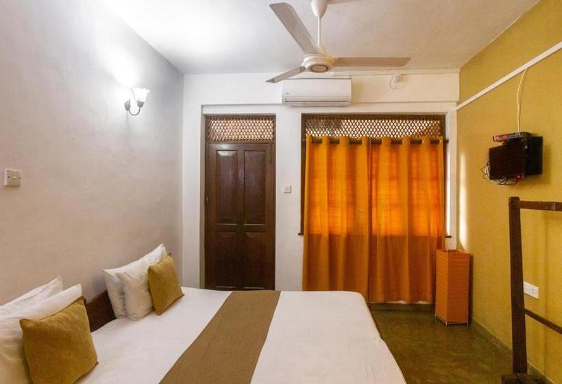 فندق Yoho Ivory Inn