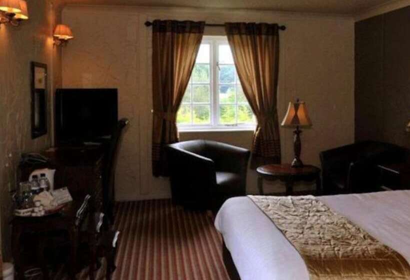 The George Hotel Stansted Airport