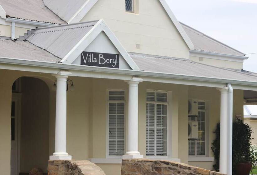 Bed and Breakfast Villa Beryl Guesthouse