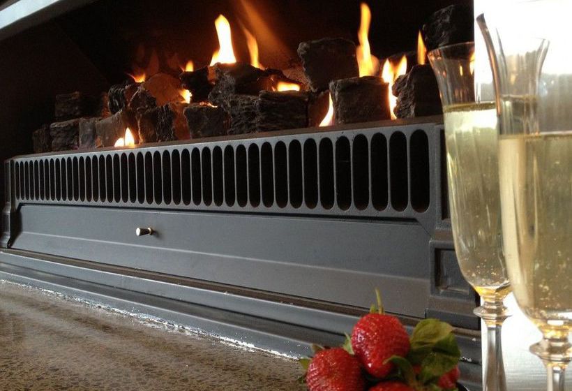 צימר Whangamata Beach House