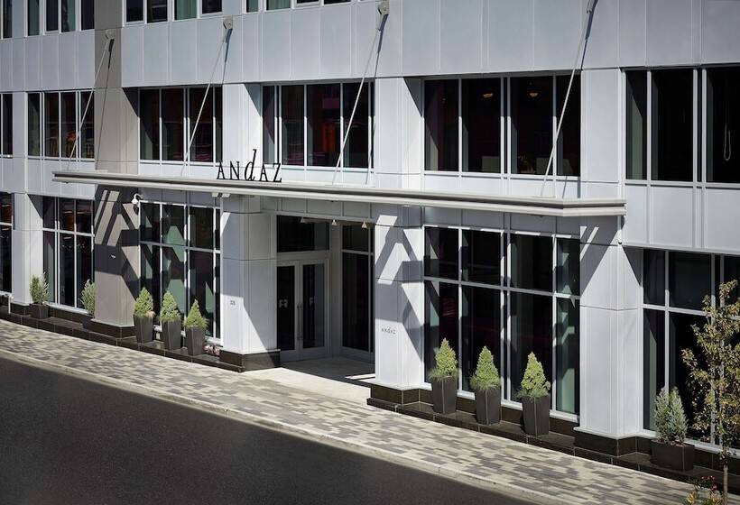 هتل Andaz Ottawa Byward Market, By Hyatt