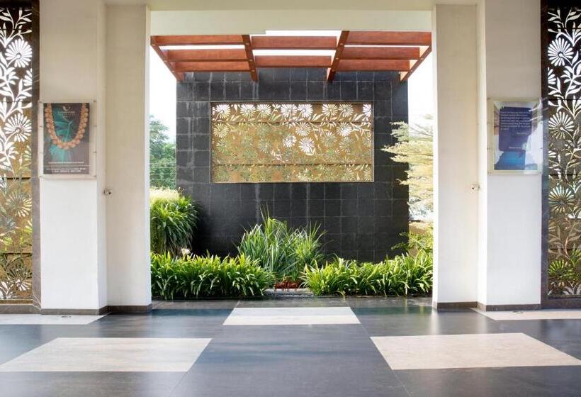 Отель Cj Pallazzio,salem