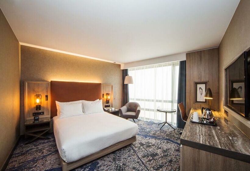 ホテル Doubletree By Hilton London Kingston Upon Thames