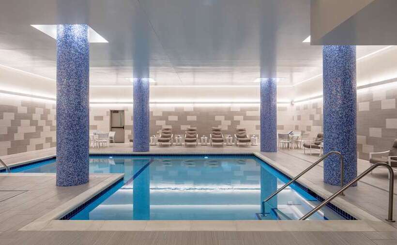 هتل Embassy Suites By Hilton Minneapolis Downtown