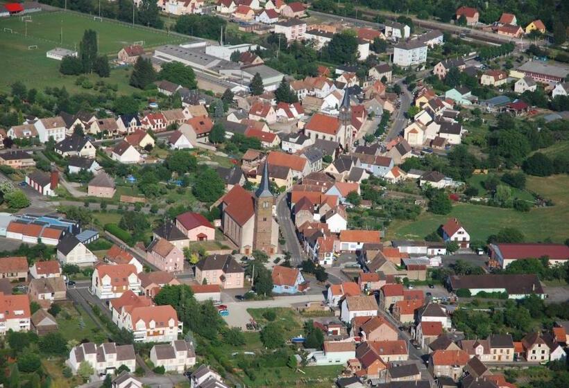 בית מלון כפרי F1 Saverne Monswiller