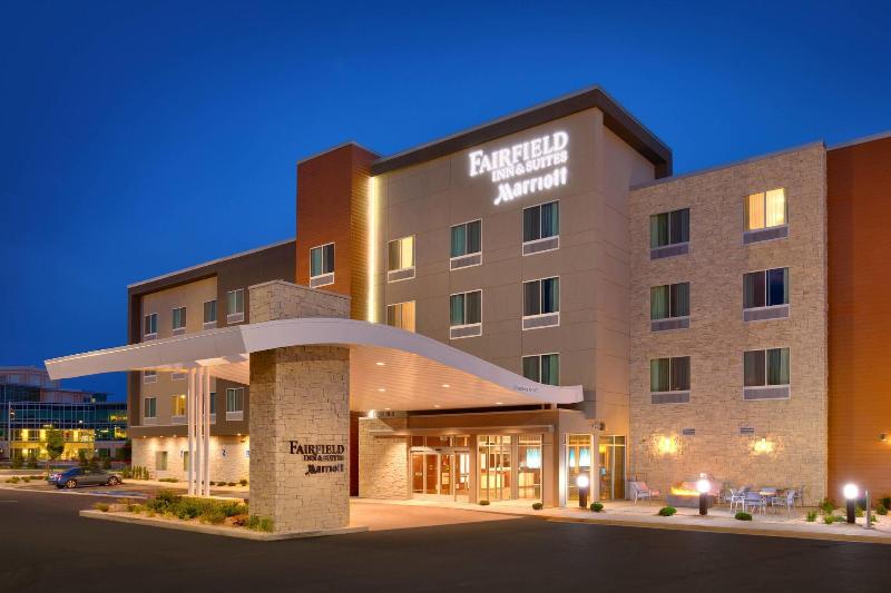 Отель Fairfield Inn & Suites By Marriott Salt Lake City Midvale
