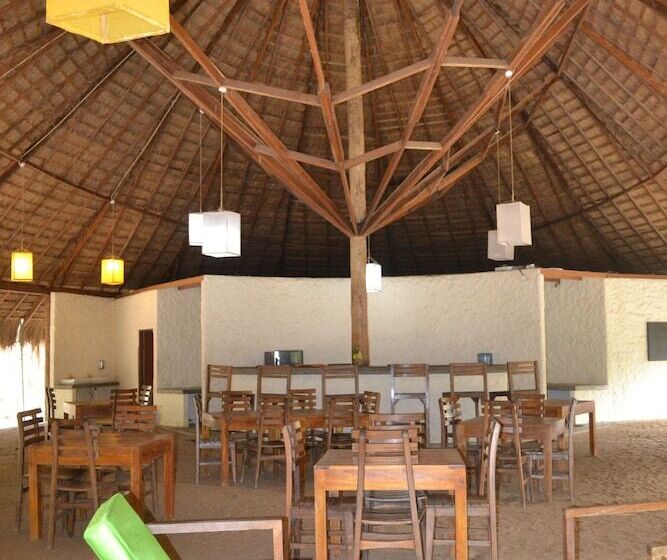 هتل Giman Free Beach Resort