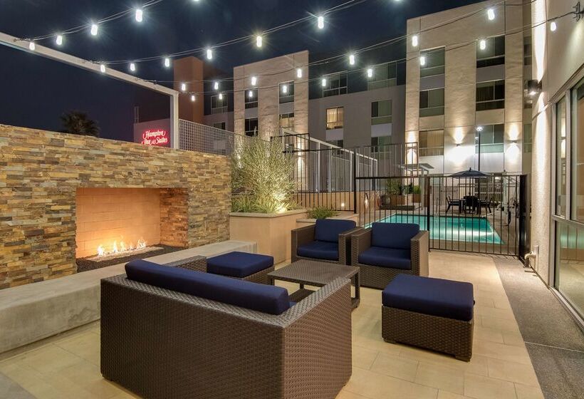 هتل Hampton Inn & Suites Los Angeles   Glendale