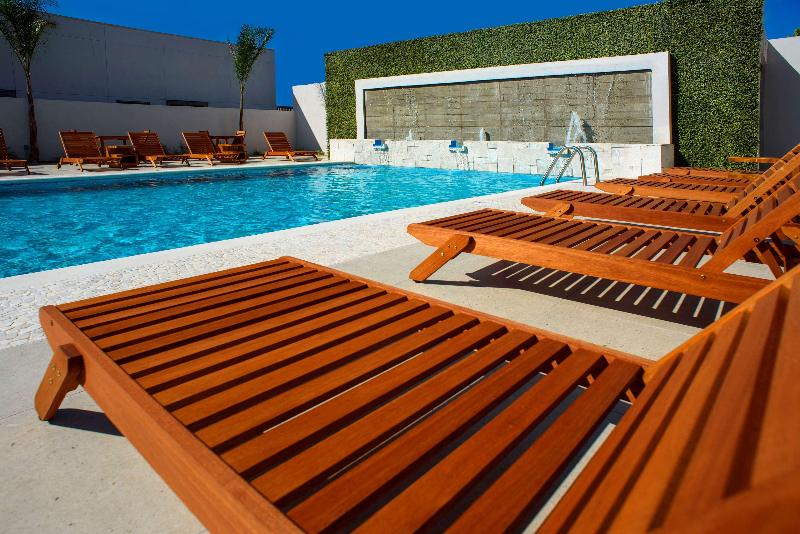 هتل Hampton Inn By Hilton Piedras Negras