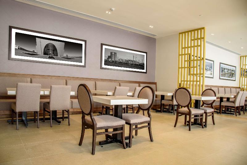 هتل Hampton Inn By Hilton Piedras Negras