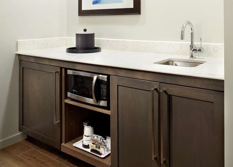 هتل Hampton Inn & Suites Pittsburgh Airport South–settlers Ridge