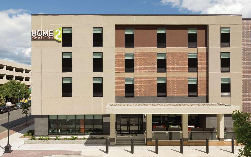 هتل Home2 Suites By Hilton La Crosse