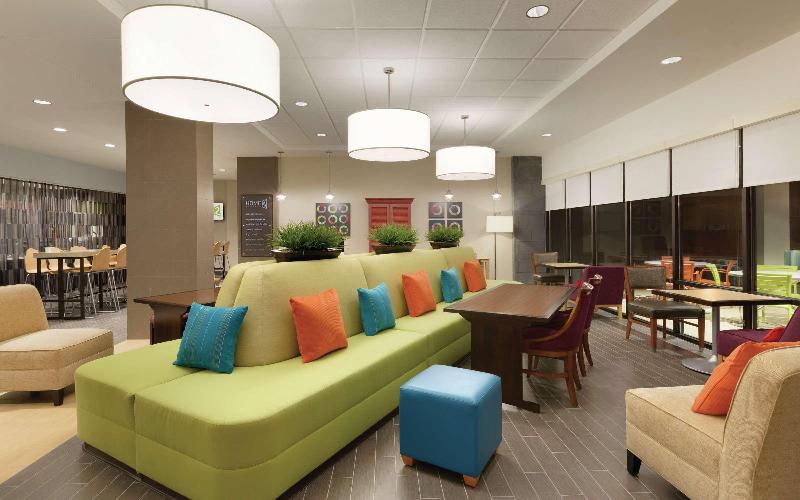 هتل Home2 Suites By Hilton La Crosse