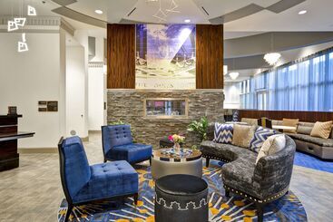 هتل Homewood Suites By Hilton Birmingham Downtown Near Uab
