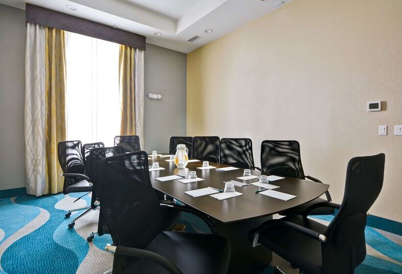 هتل Homewood Suites By Hilton Galveston