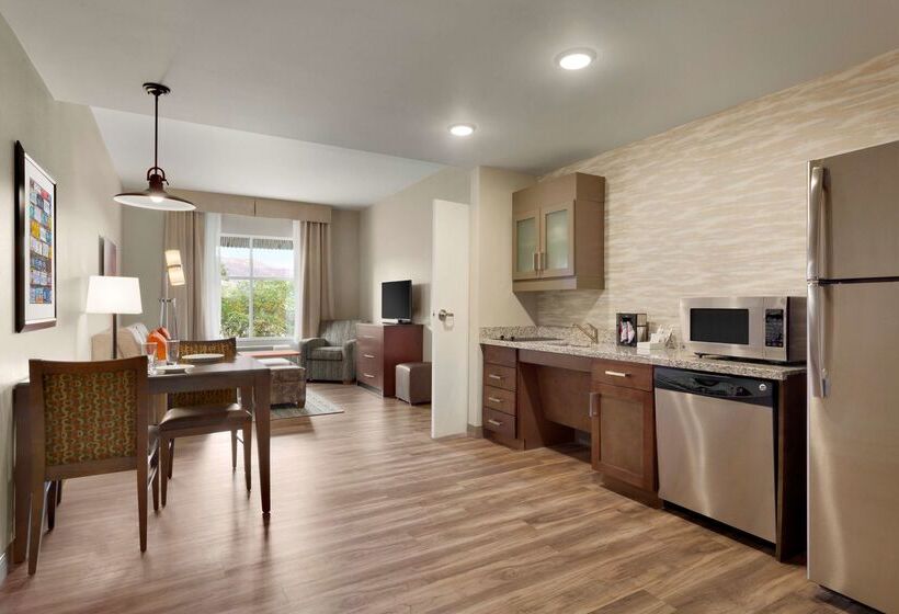 هتل Homewood Suites By Hilton Moab