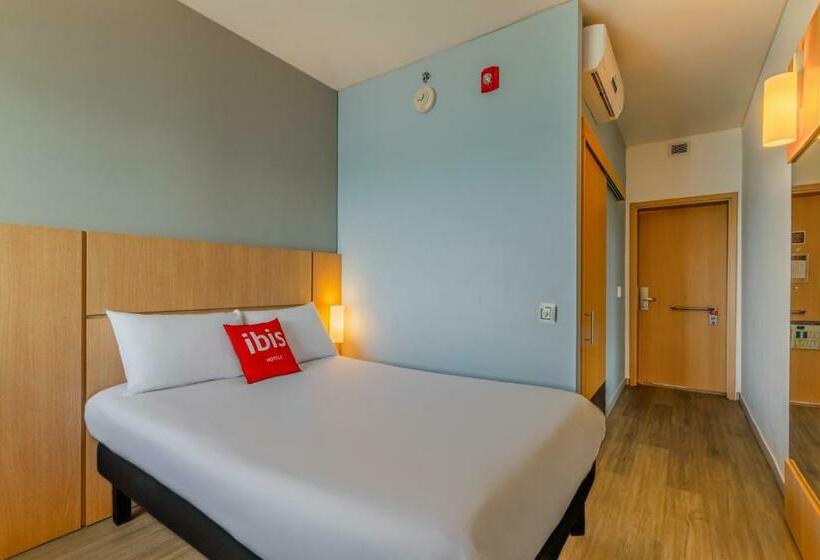 هتل Ibis Cartagena Marbella
