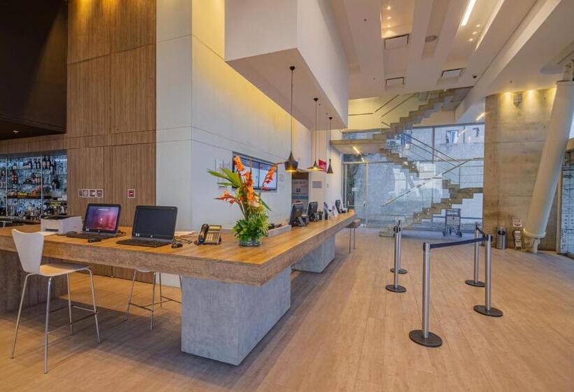 هتل Ibis Cartagena Marbella