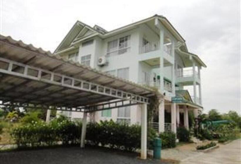 Fotos del hotel Kasem Garden Hotel Surin:  3