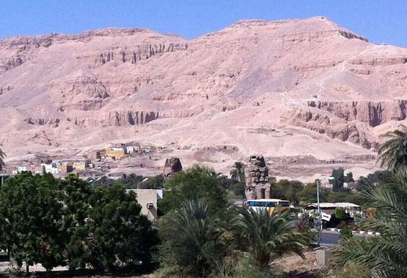 فندق New Memnon