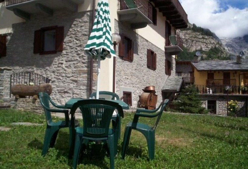 هتل Ottoz Meublé