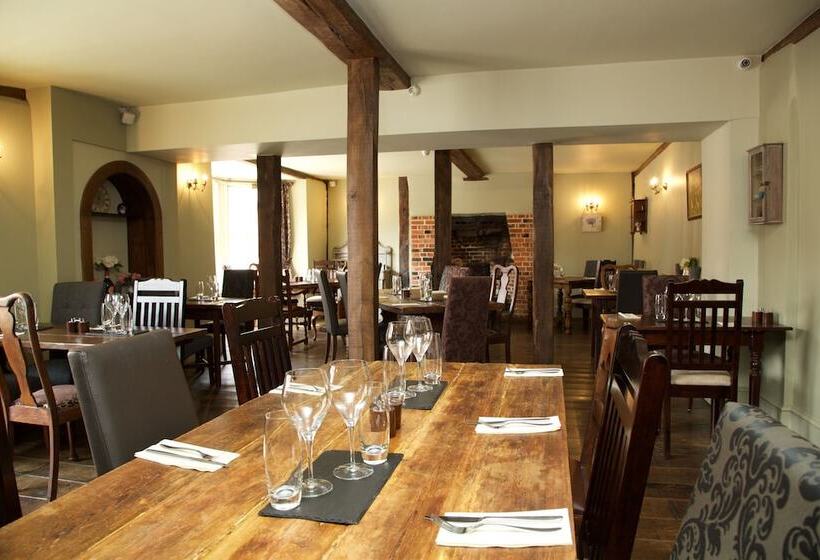 Отель The Harvard Inn