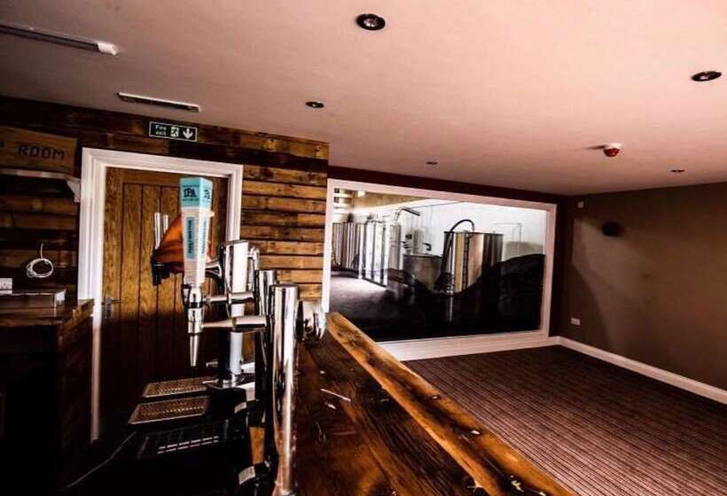 ホテル Twice Brewed Inn