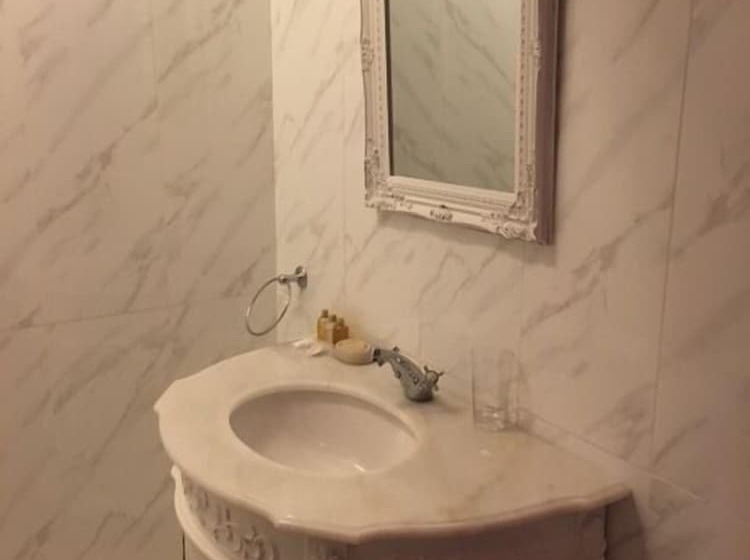 پانسیون Roosenwijn Guest House