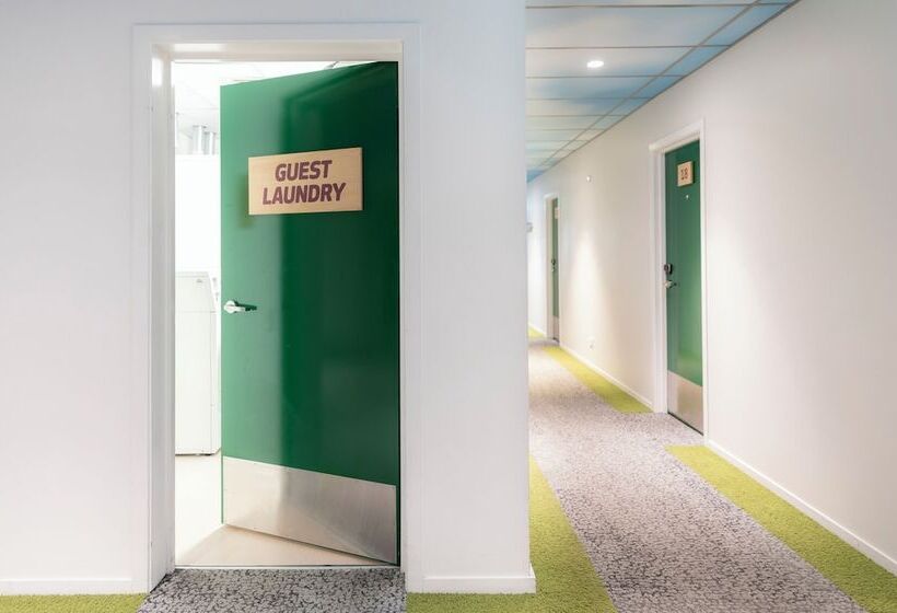 هاستل Lylo Christchurch