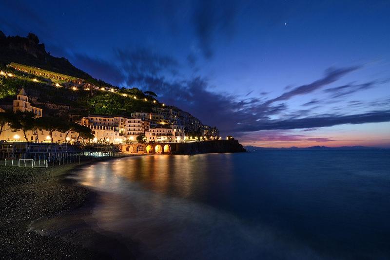 تختخواب و صبحانه Amalfi Luxury House