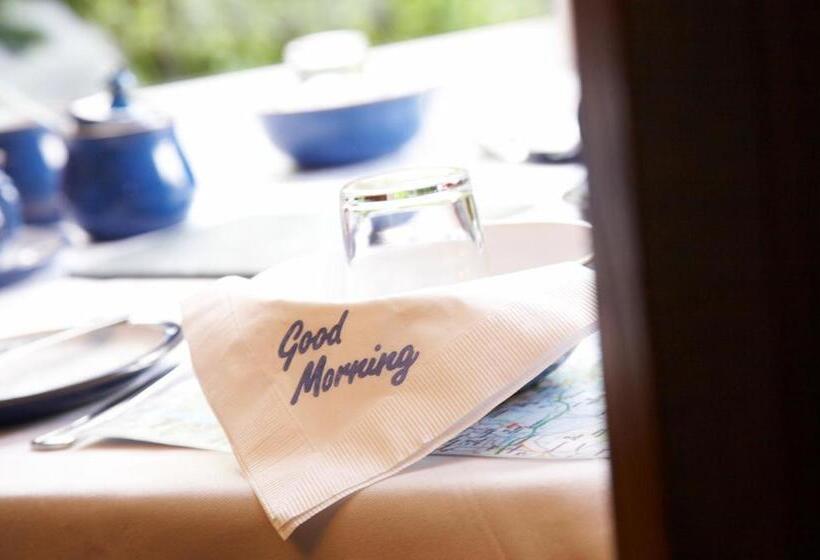 Brookfield B&b Guest House