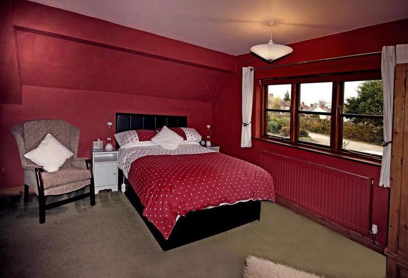 Castle Farmhouse Bed And Breakfast
