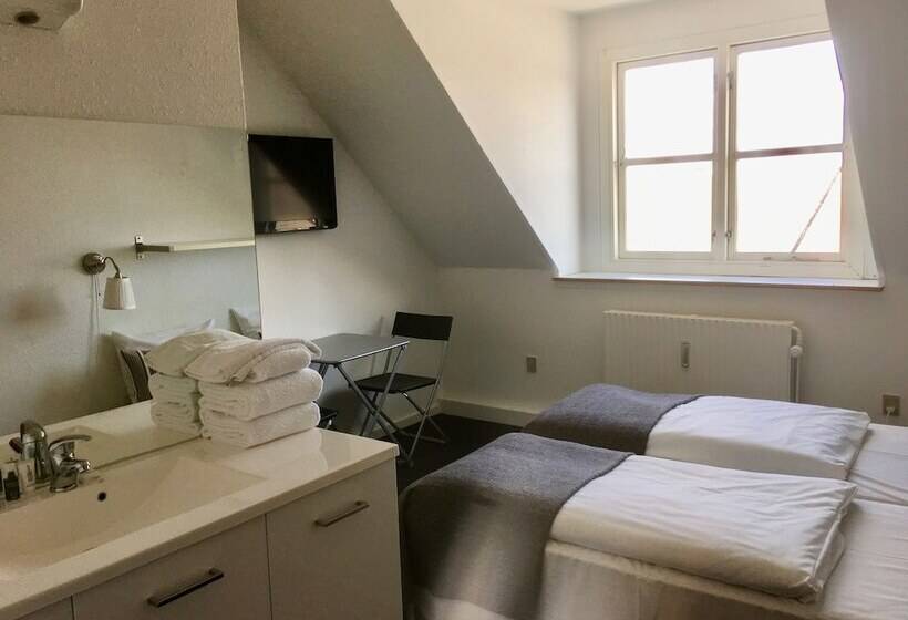 مبيت وإفطار Annex