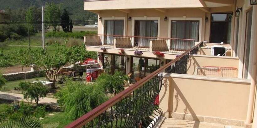 هتل Adrasan Deniz
