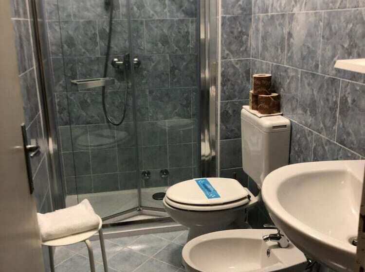 هتل Adriatico