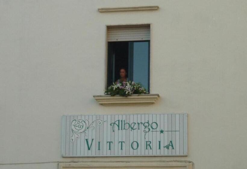 호텔 Albergo Vittoria