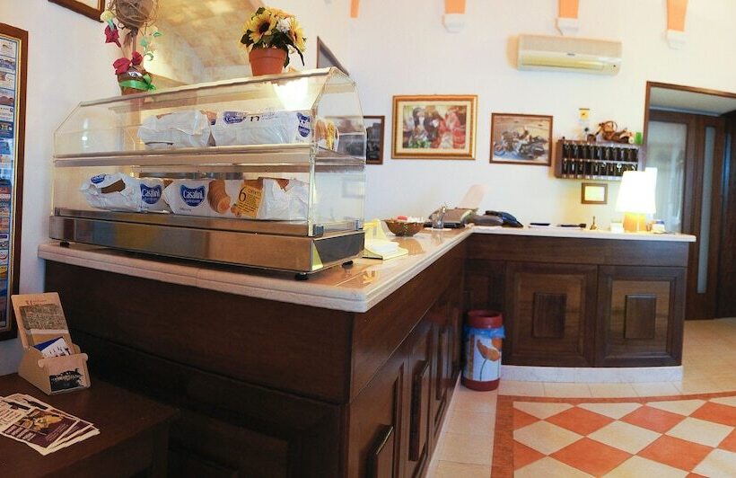 호텔 Albergo Vittoria