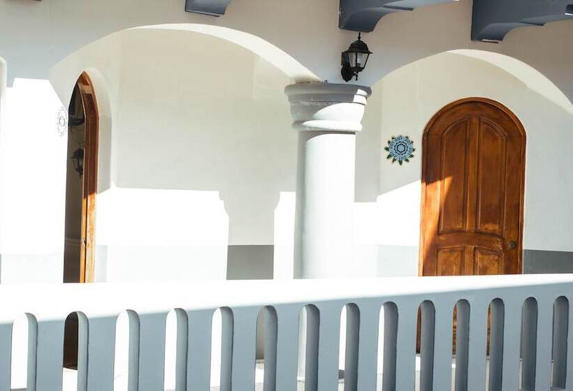 هتل Bahia Huatulco