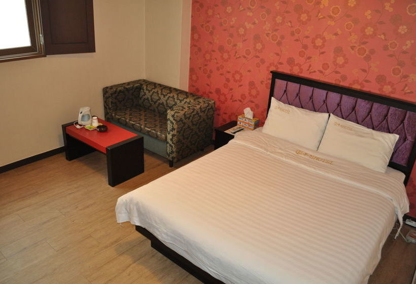 فندق Goodstay Woosin