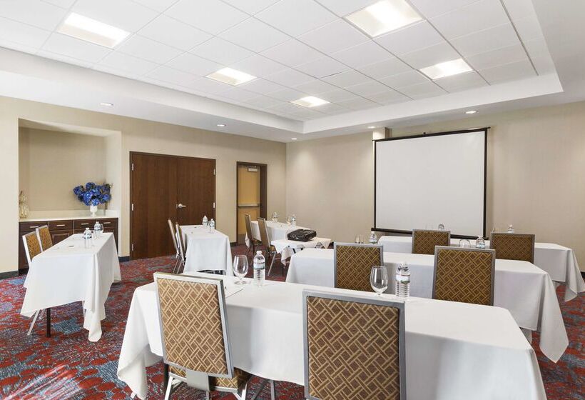 Отель Hampton Inn Penn Yan