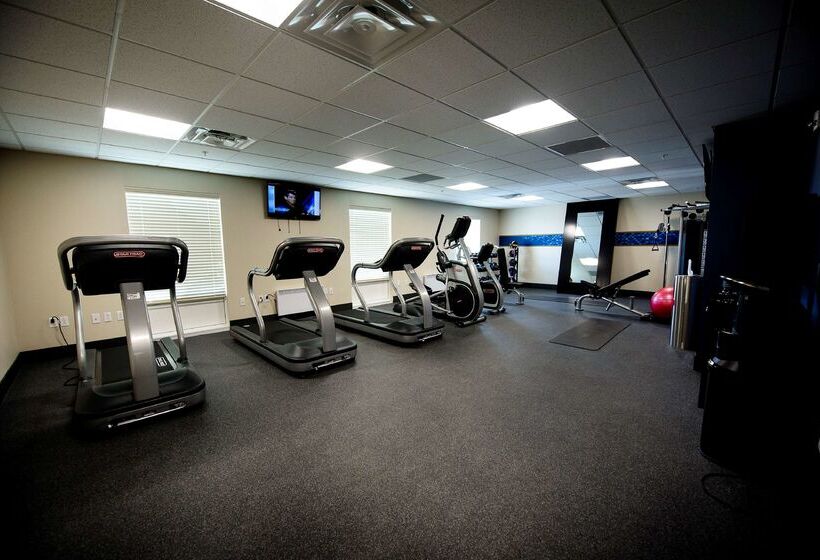 هتل Hampton Inn & Suites By Hilton Truro
