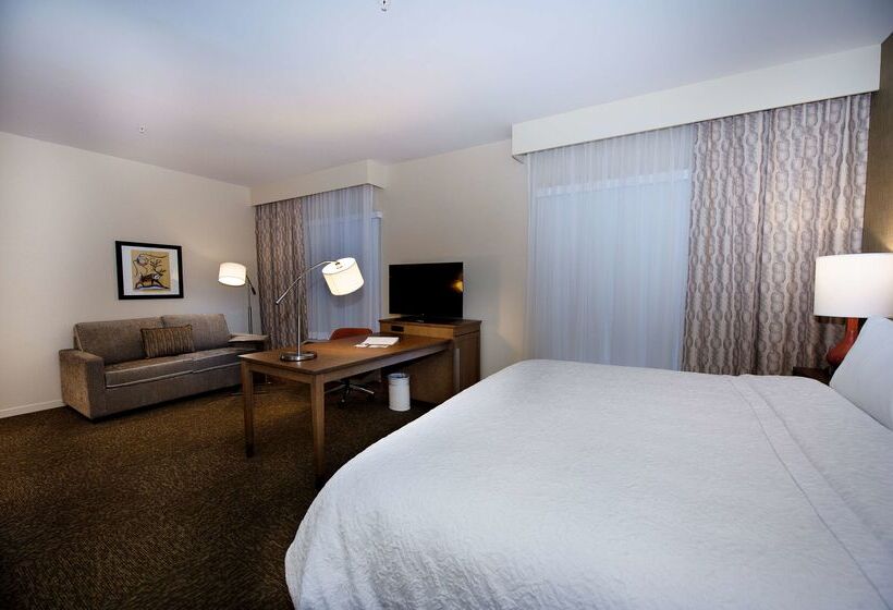 هتل Hampton Inn & Suites By Hilton Truro