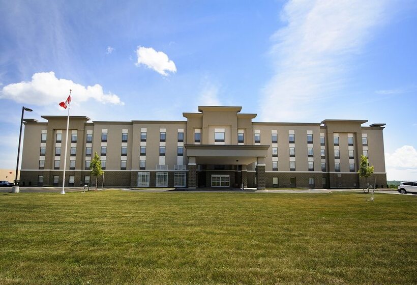 هتل Hampton Inn & Suites By Hilton Truro