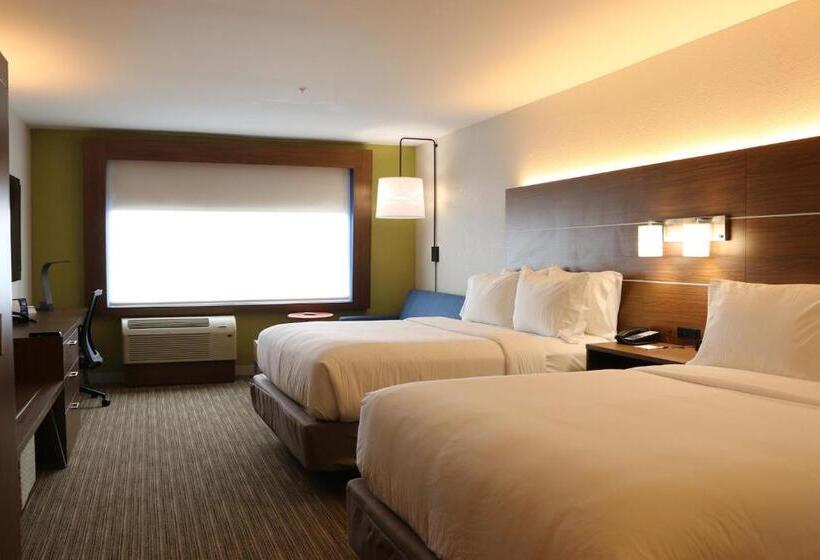 בית מלון כפרי Holiday Inn Express & Suites   Detroit Northwest   Livonia, An Ihg