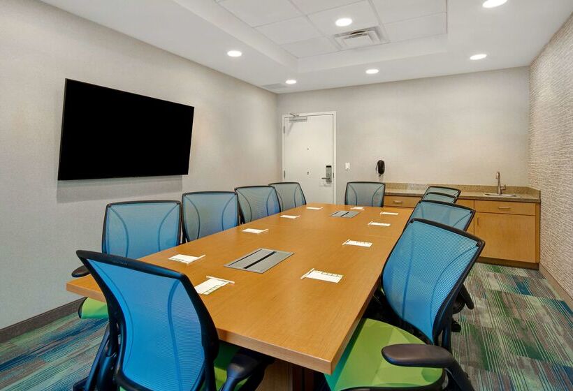 هتل Home2 Suites By Hilton Waco