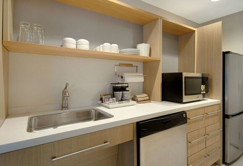 هتل Home2 Suites By Hilton Waco