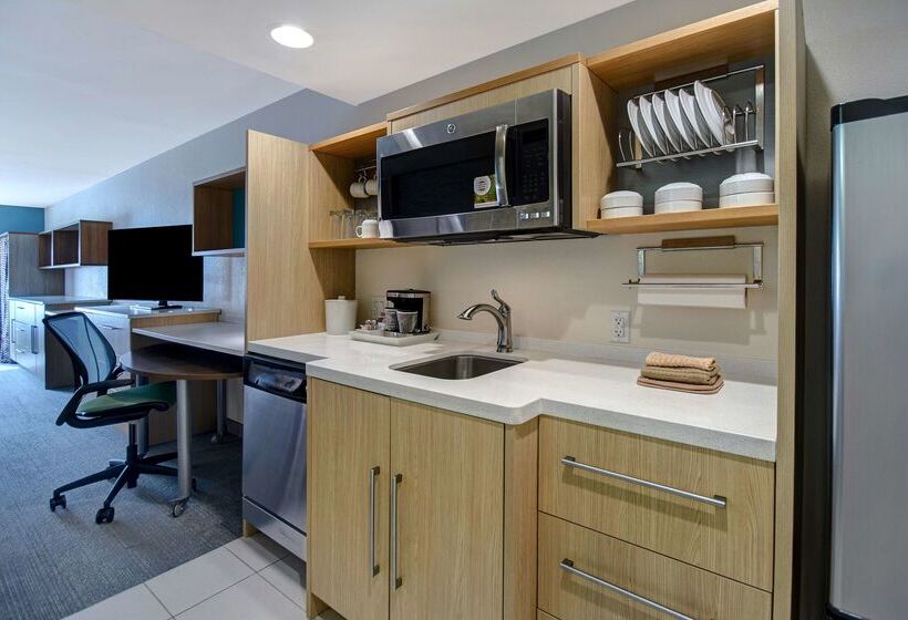 هتل Home2 Suites By Hilton Waco