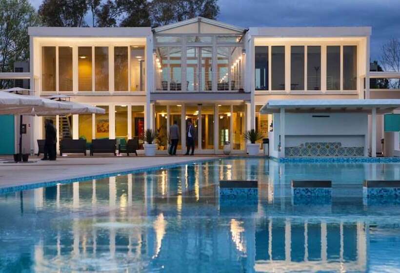 هتل Plana Resort & Spa