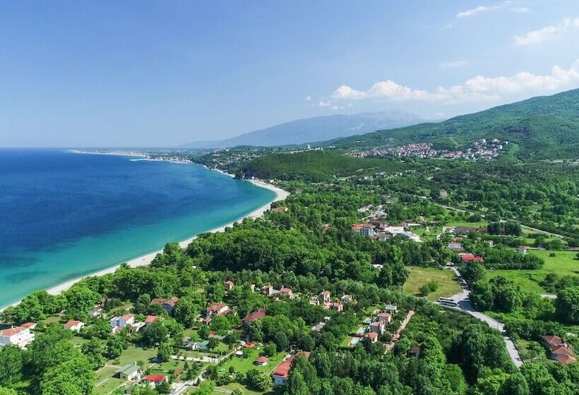 ホテル Sintrivanis Beach Resort